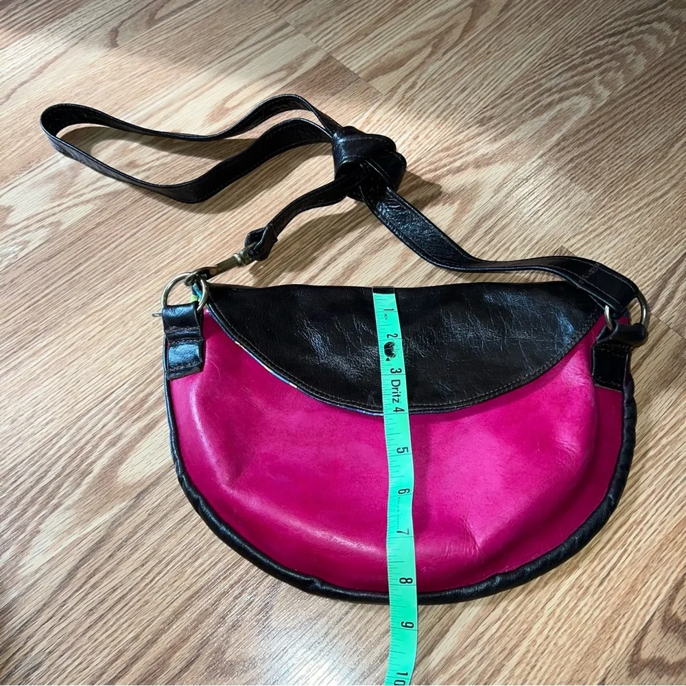 Leather Shoulder Bag Fuchsia Brown with Brass‎ Hardware
